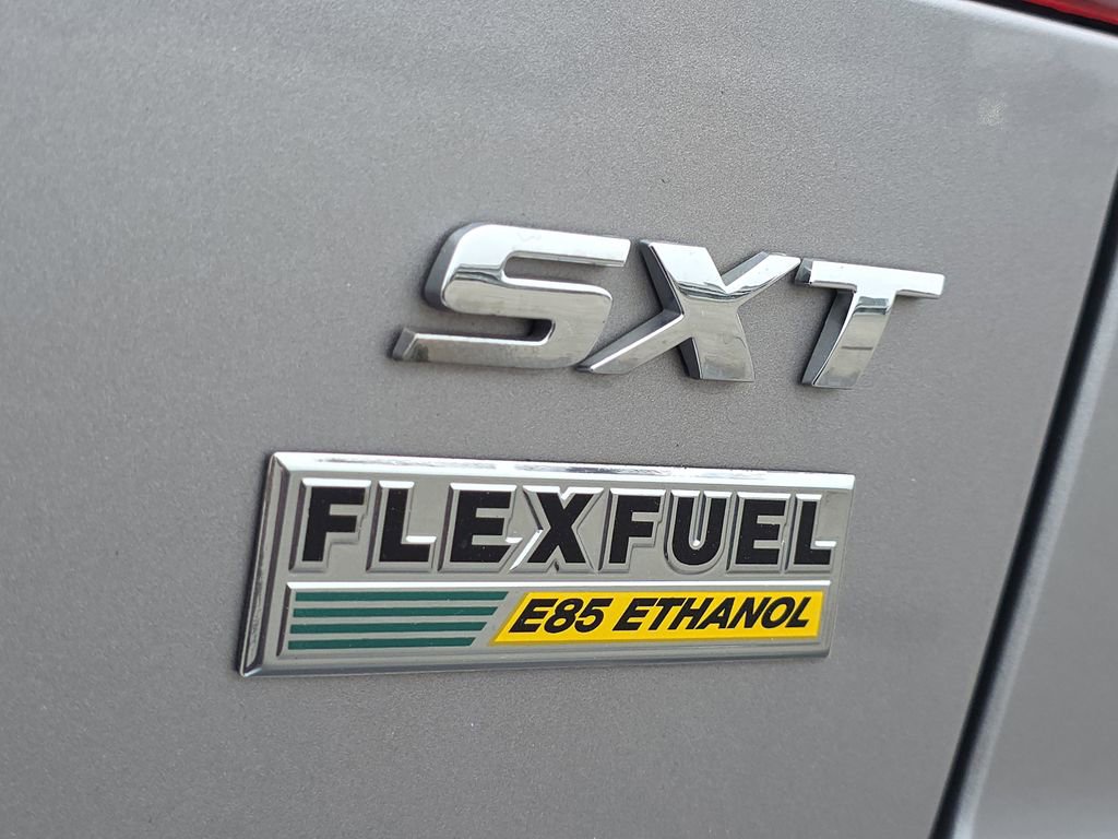 Used 2016 Dodge Journey SXT w/ Comfort/Convenience Group image 11