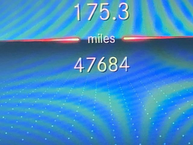 Used 2022 Mercedes-Benz GLE 350 4MATIC w/ Premium Package image 24