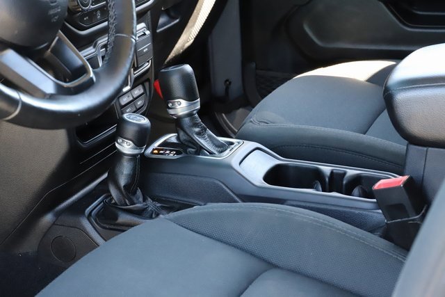 Used 2021 Jeep Gladiator Sport image 14