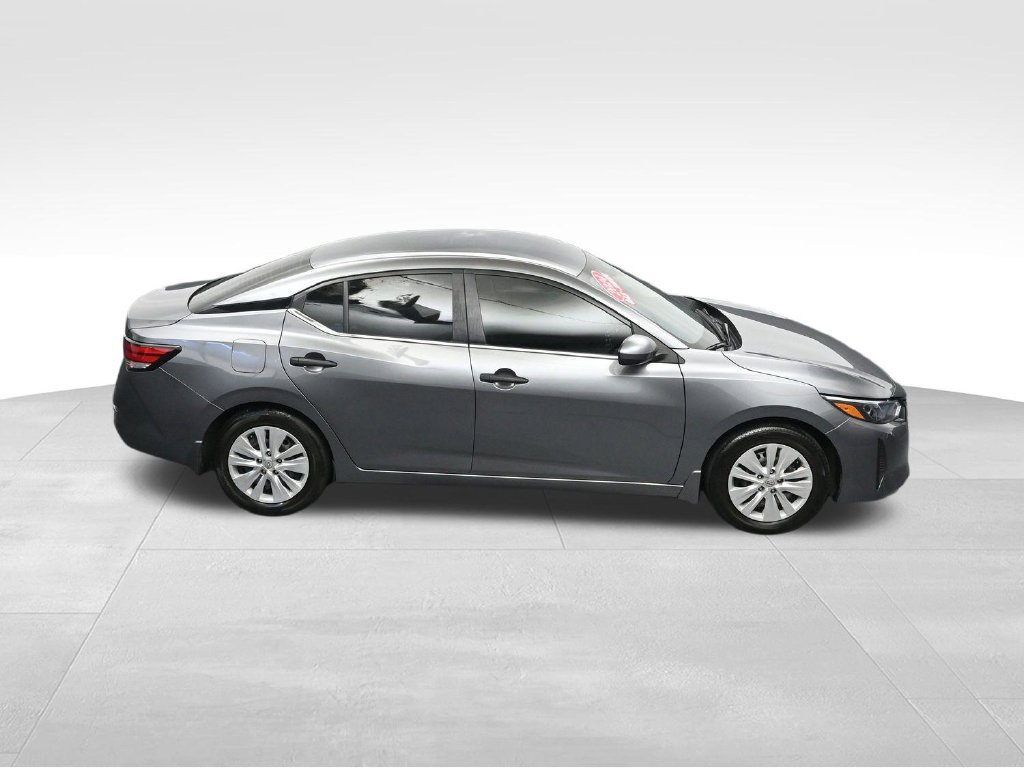 Used 2024 Nissan Sentra S FWD image 33