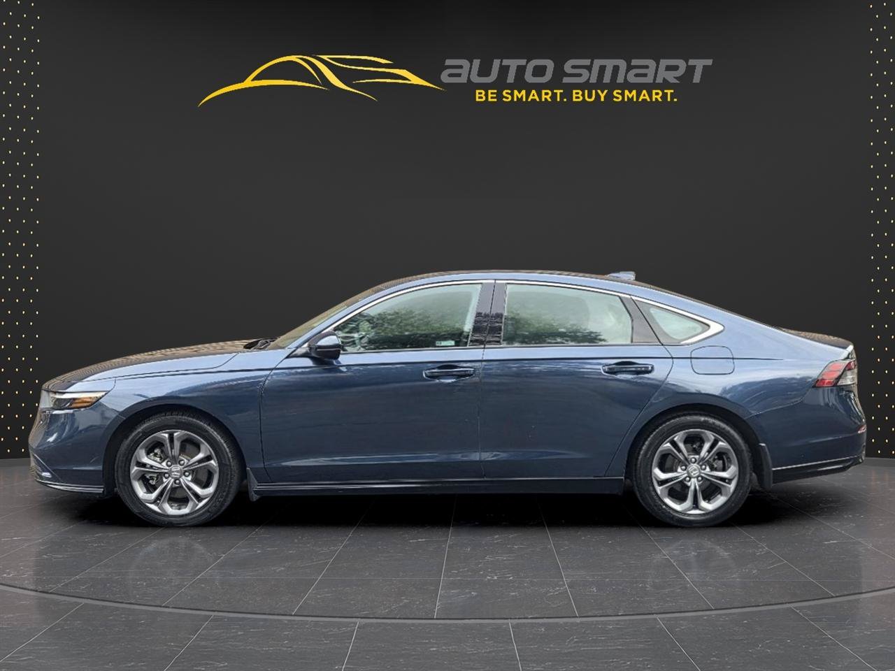 Used 2024 Honda Accord EX-L image 2