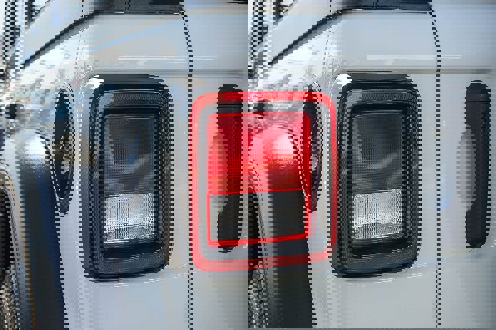 Used 2022 Jeep Wrangler Unlimited Sport image 7