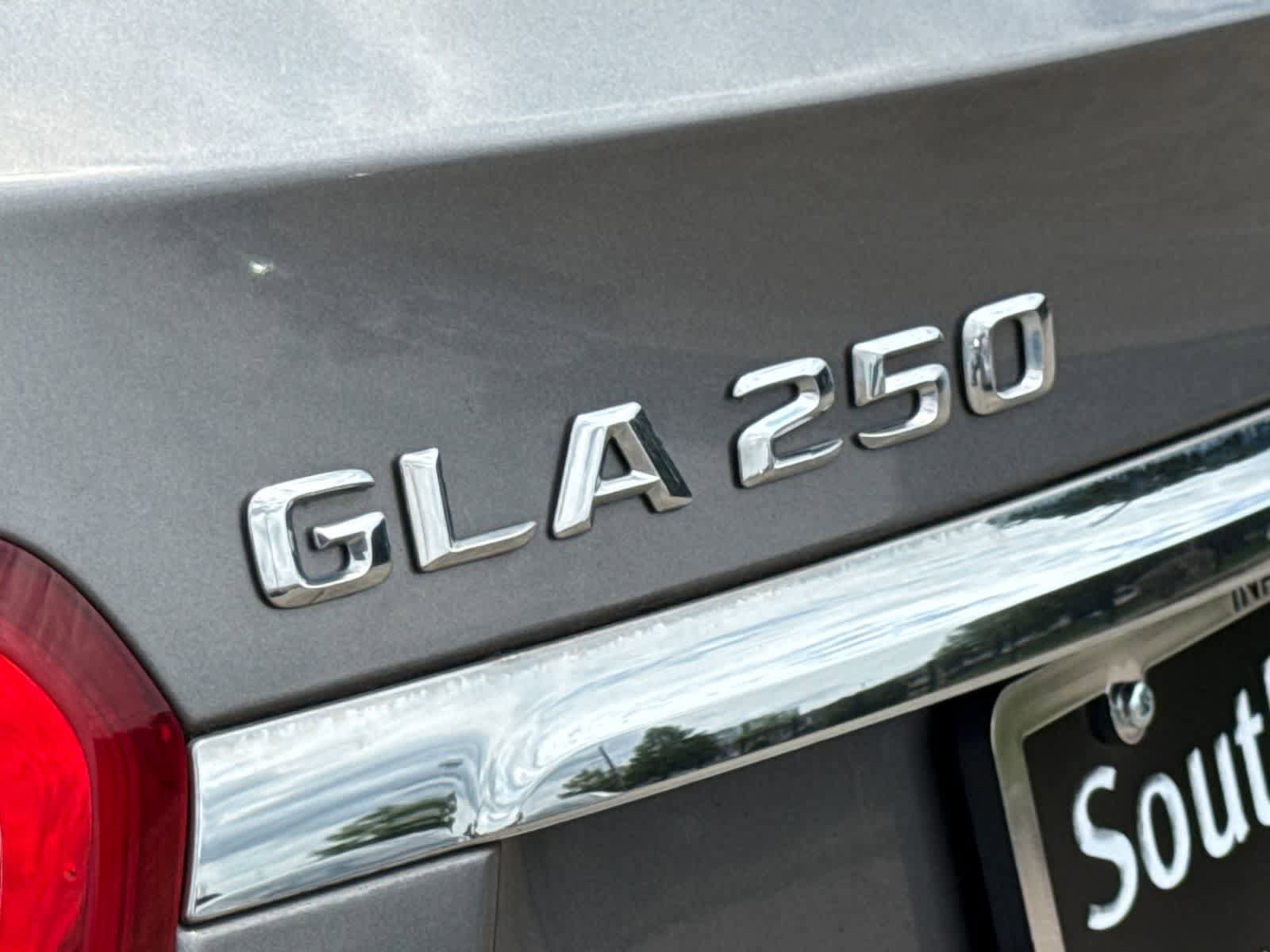 Used 2015 Mercedes-Benz GLA 250 4MATIC image 19