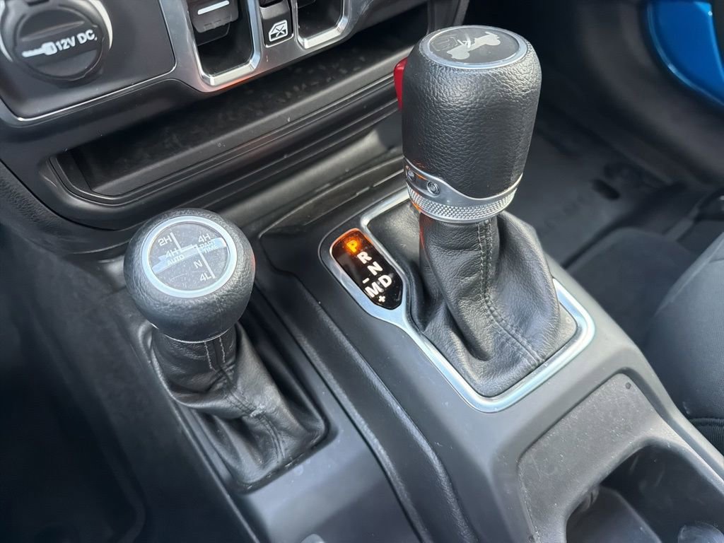 Certified 2023 Jeep Wrangler Unlimited w/ Cold Weather Group image 19