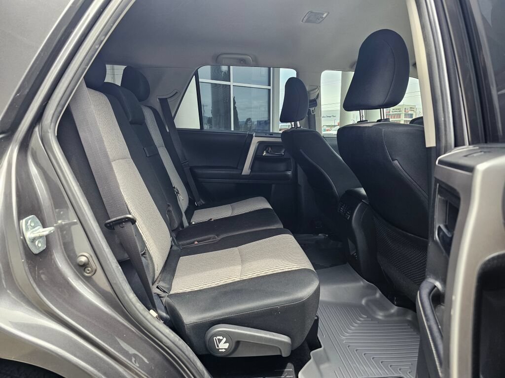 Used 2021 Toyota 4Runner SR5 AWD/4WD image 13