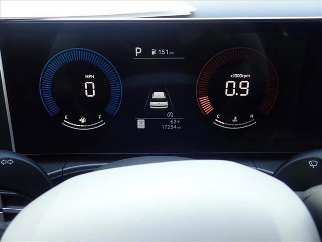 Used 2025 Hyundai Santa Fe SE image 23