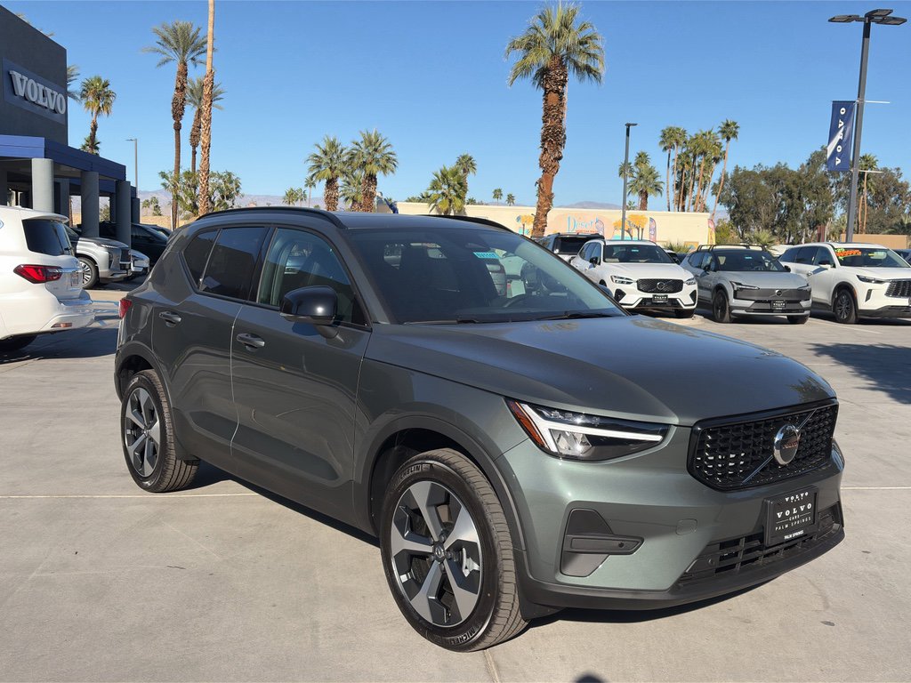 New 2026 Volvo XC40 B4 Core w/ Protection Package