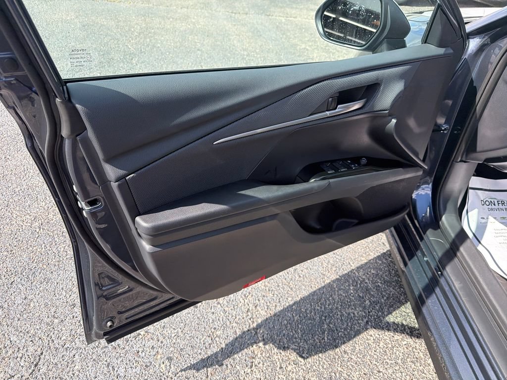 New 2026 Toyota Camry SE w/ Multimedia Upgrade Package FWD image 10