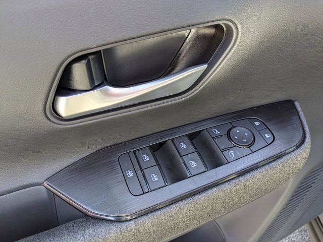 New 2026 Nissan Kicks SV w/ Cold Weather Package FWD image 12