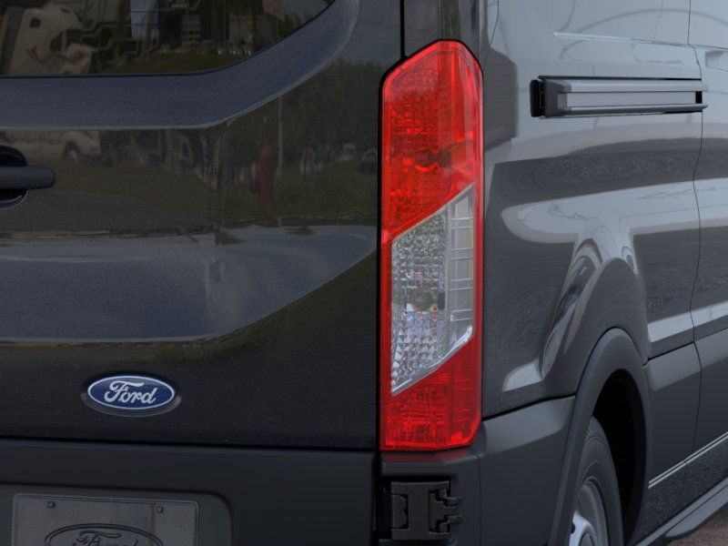 New 2026 Ford Transit 150 148 Medium Roof w/ Load Area Protection Package RWD image 22