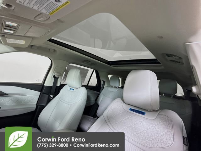 New 2026 Ford Explorer Platinum w/ LUX Leather Package AWD/4WD image 25