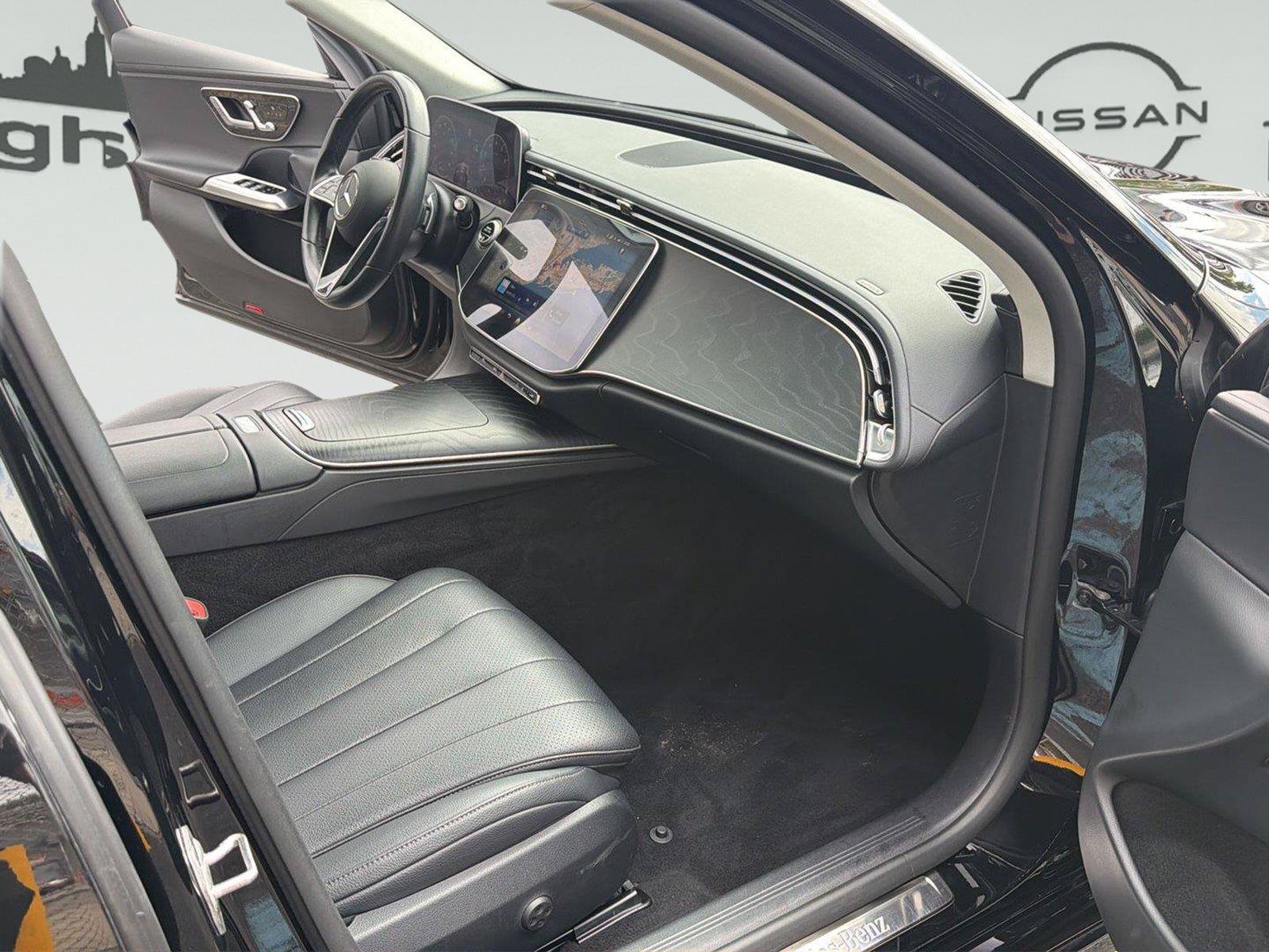 Used 2025 Mercedes-Benz E 350 4MATIC Sedan w/ Winter Package image 33