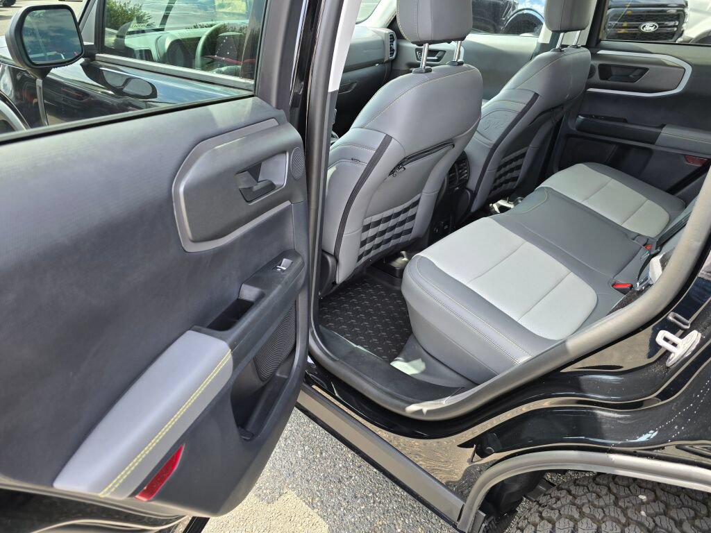 Certified 2026 Ford Bronco Sport Badlands w/ Sasquatch Badlands Package AWD/4WD image 11