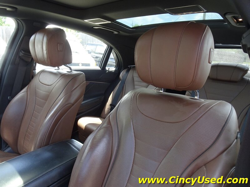 Used 2020 Mercedes-Benz S 560 4MATIC Sedan image 12