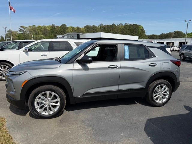 Certified 2025 Chevrolet TrailBlazer LS w/ LS Convenience Package image 12