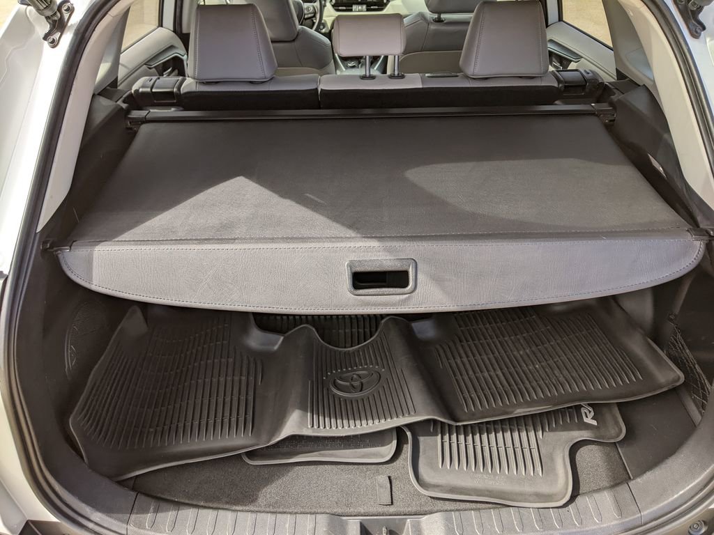 Used 2019 Toyota RAV4 Limited w/ Advanced Technology Package image 26