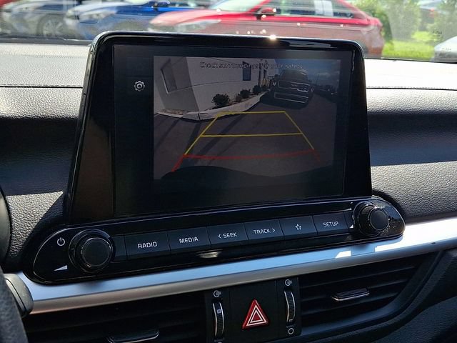 Used 2024 Kia Forte LXS w/ LXS Technology Package FWD image 17