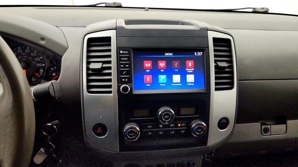 Used 2019 Nissan Frontier SV w/ Value Truck Package RWD image 17