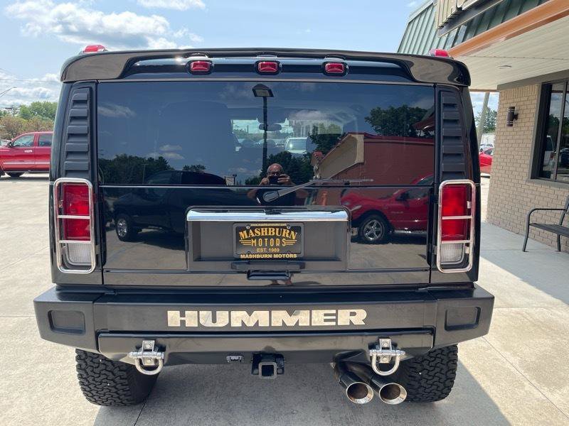 Used 2005 HUMMER H2 w/ Preferred Equipment Group AWD/4WD image 12