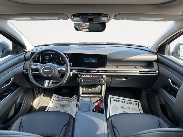 Used 2025 Hyundai Tucson Limited image 10