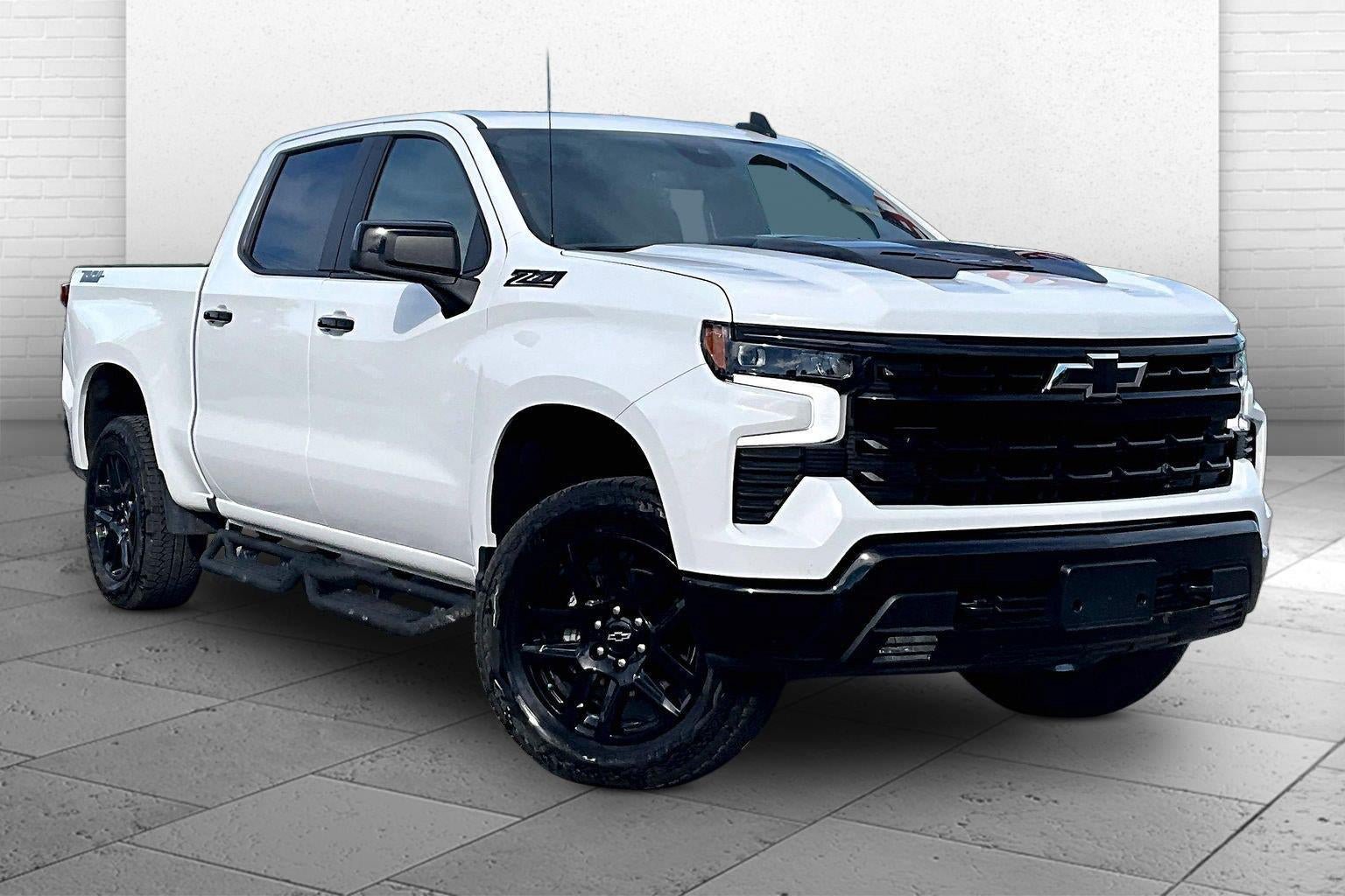 Used 2026 Chevrolet Silverado 1500 LT Trail Boss w/ Convenience Package II AWD/4WD image 1