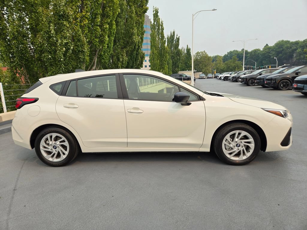 Used 2025 Subaru Impreza 2.0i AWD/4WD image 2