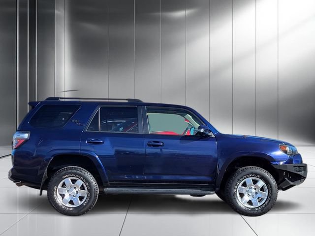 Used 2020 Toyota 4Runner TRD Off-Road Premium w/ Moonroof Package image 23