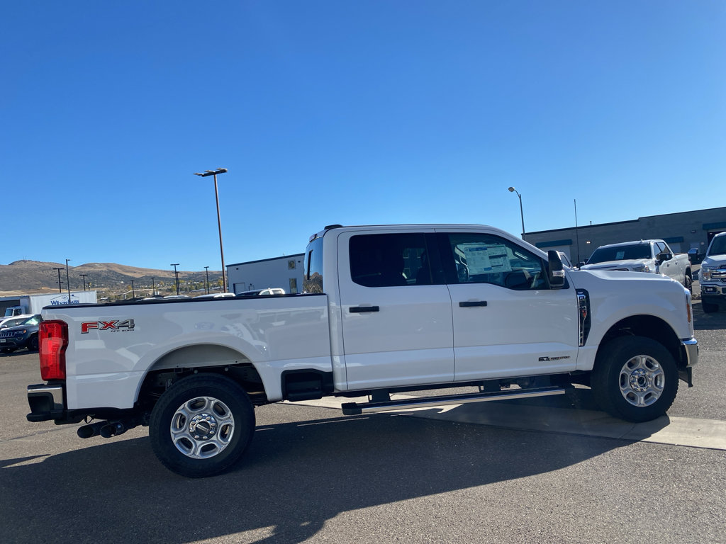 New 2026 Ford F250 4x4 Crew Cab Super Duty image 16