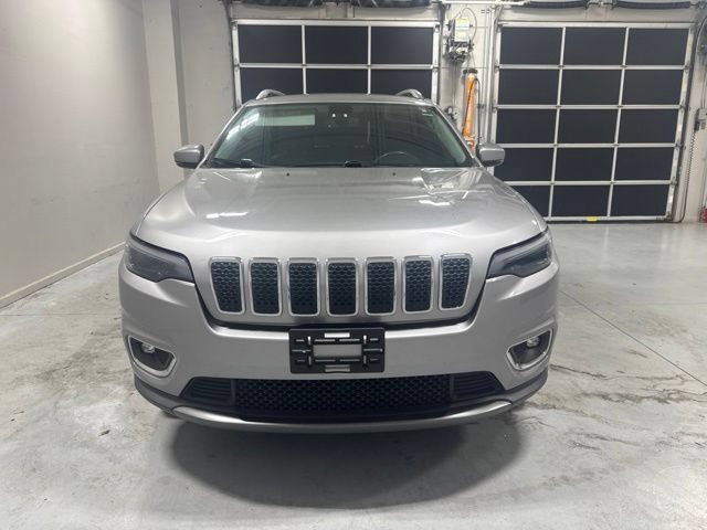 Used 2019 Jeep Cherokee Limited AWD/4WD image 2
