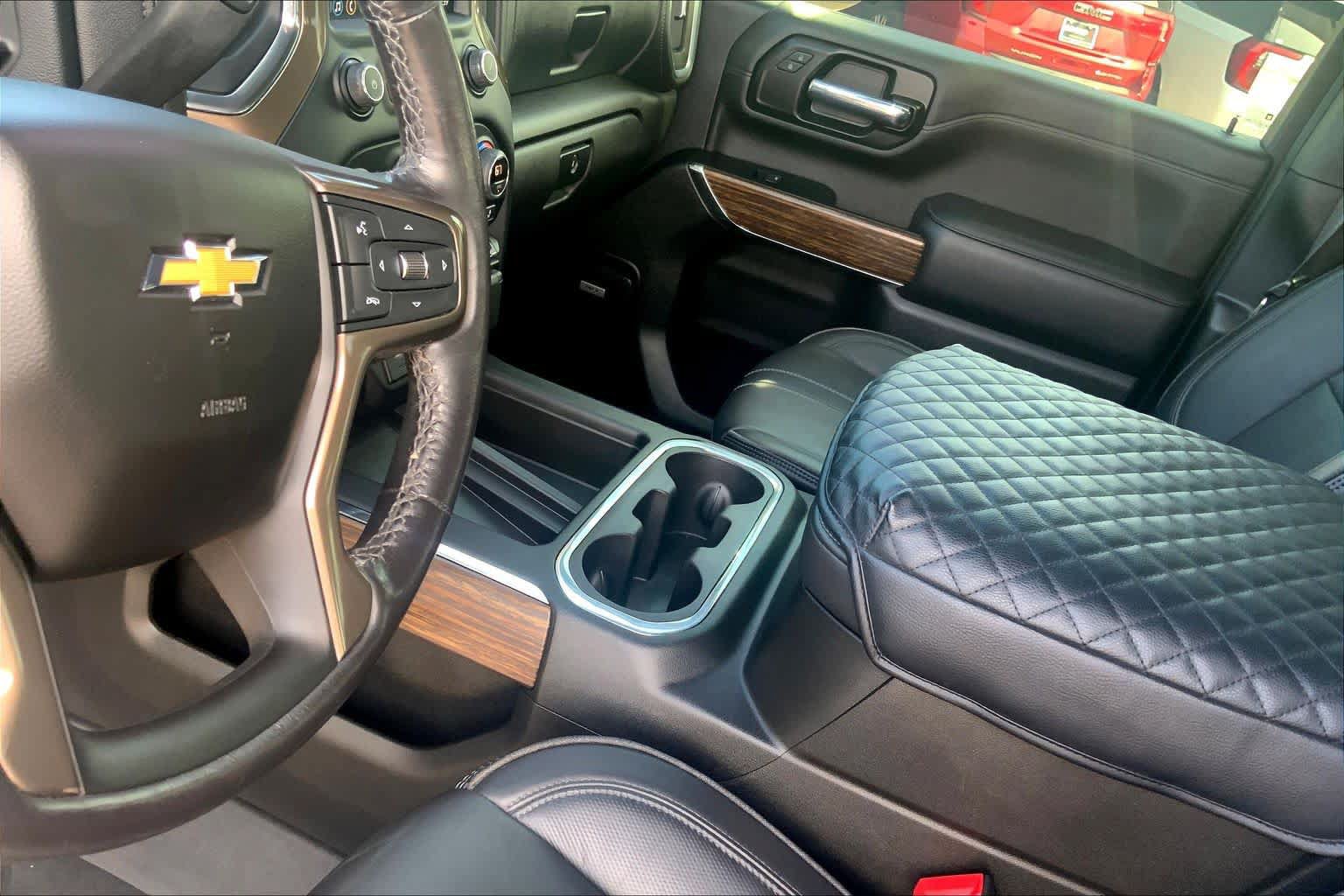 Used 2022 Chevrolet Silverado 2500 High Country w/ Z71 Off-Road Package AWD/4WD image 16