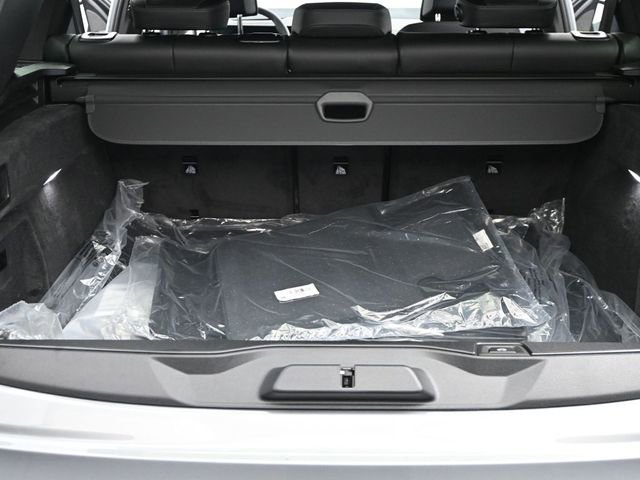 New 2026 BMW X5 xDrive40i w/ Climate Comfort Package image 19