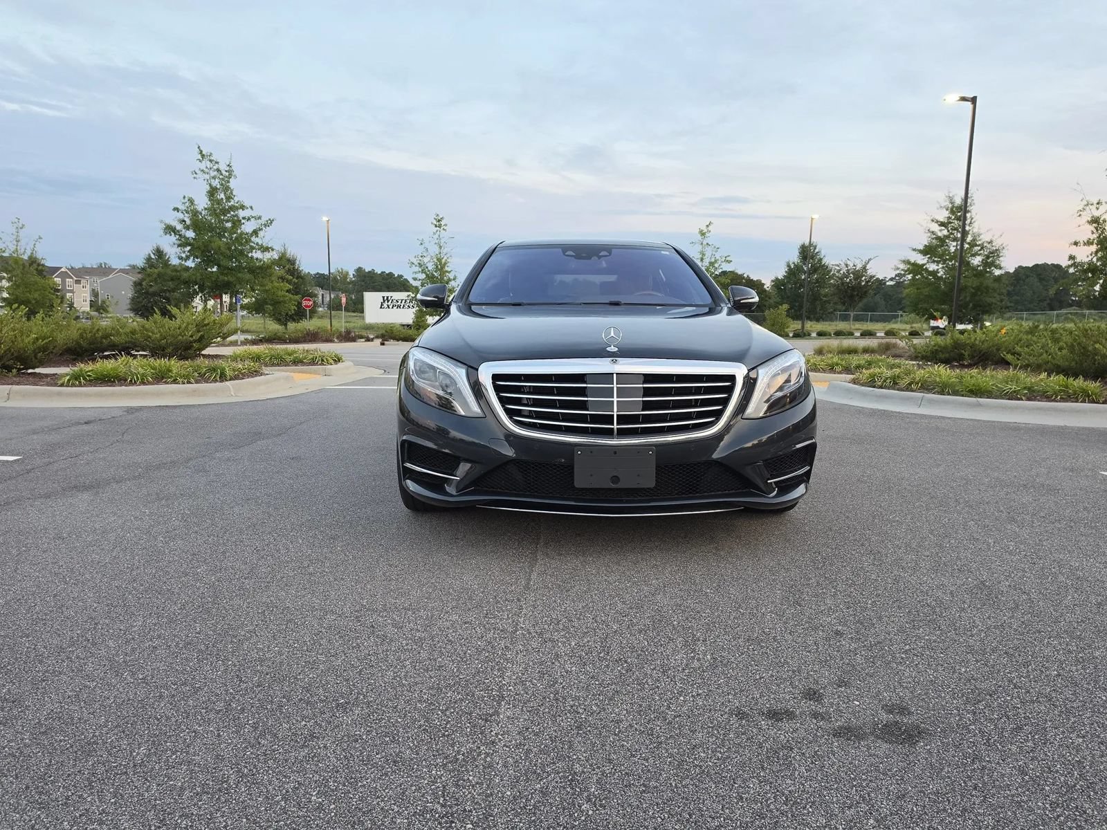 Used 2015 Mercedes-Benz S 550 4MATIC Sedan image 3