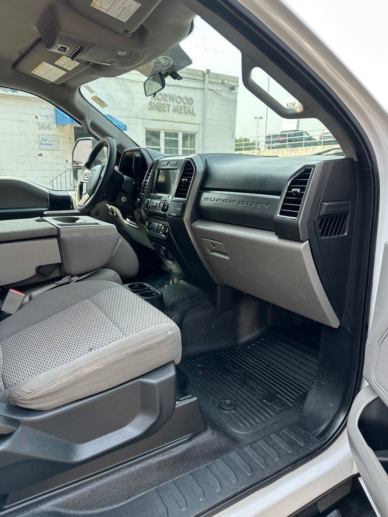 Used 2018 Ford F350 XLT w/ XLT Value Package AWD/4WD image 39