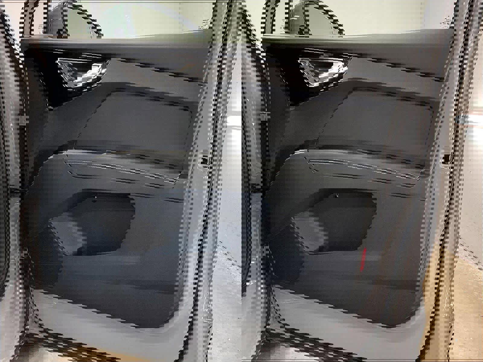 Used 2023 Audi Q4 e-tron Premium Plus w/ Premium Plus image 25