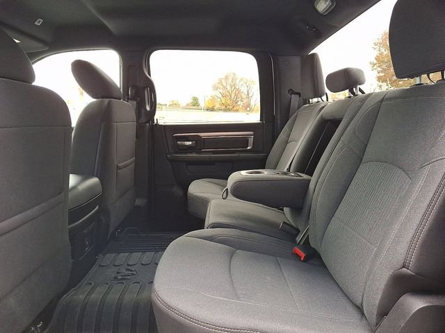 Used 2024 RAM 1500 Classic Warlock AWD/4WD image 10