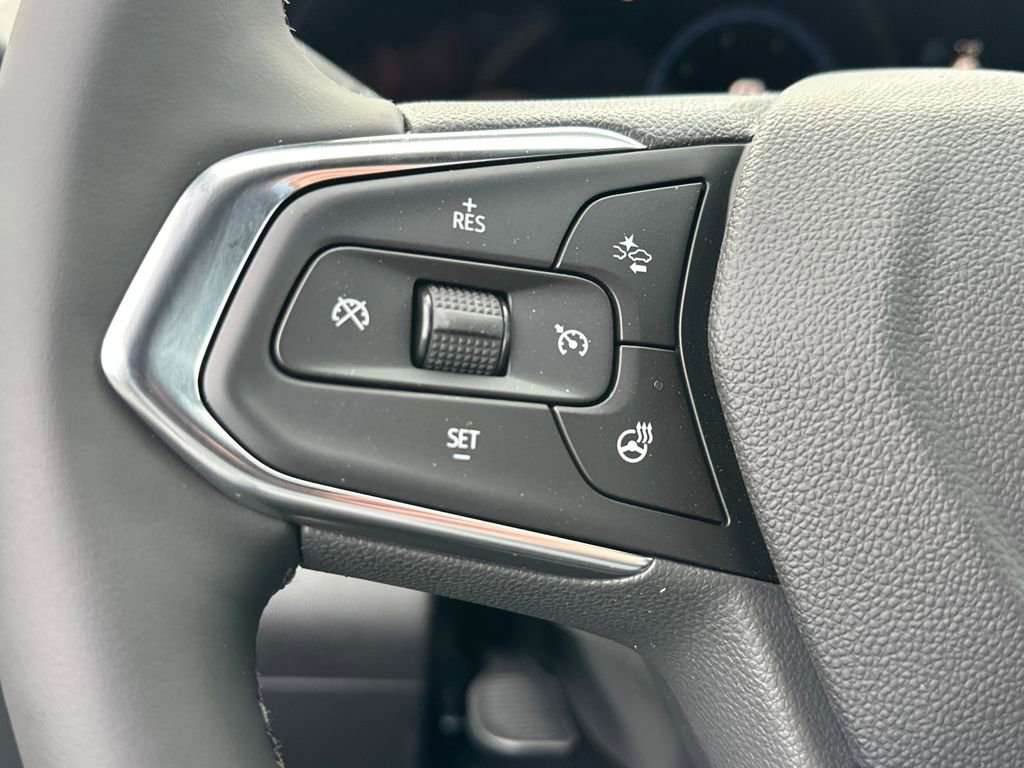 New 2026 Chevrolet Trax ACTIV w/ Sunroof Package FWD image 20