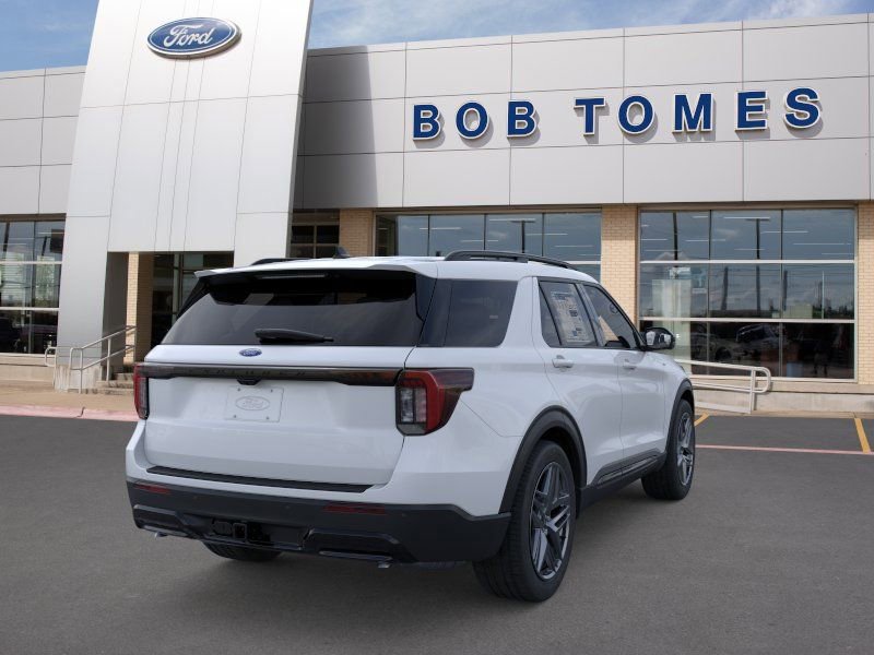 New 2026 Ford Explorer ST-Line RWD image 10