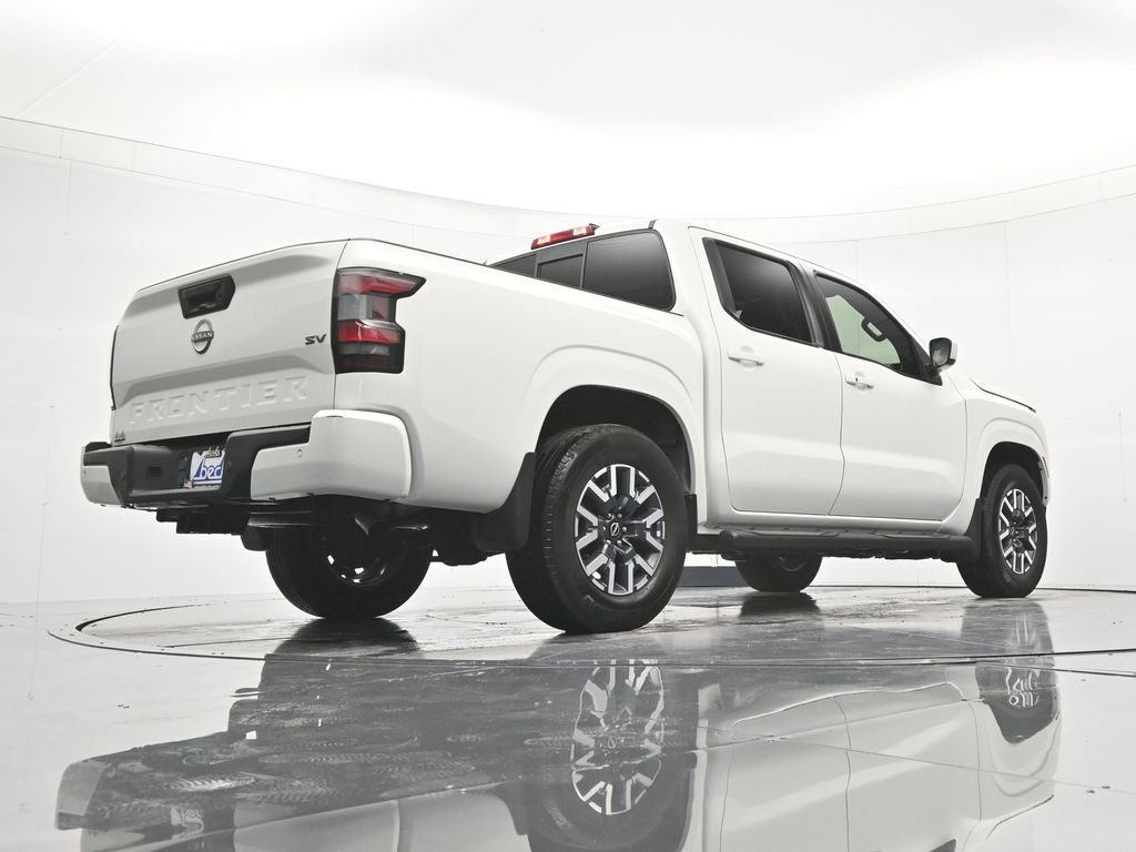 Certified 2022 Nissan Frontier SV RWD image 39