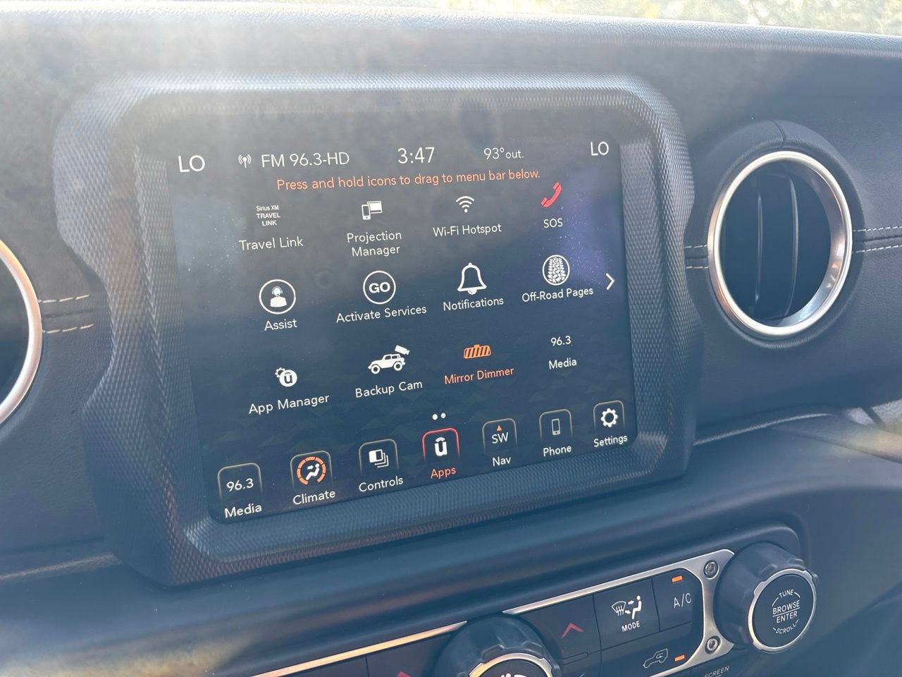 Used 2023 Jeep Wrangler Unlimited Sahara AWD/4WD image 22