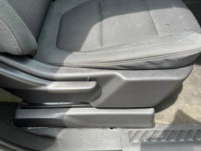 Used 2020 Chevrolet Silverado 1500 Custom w/ Custom Value Package AWD/4WD image 30