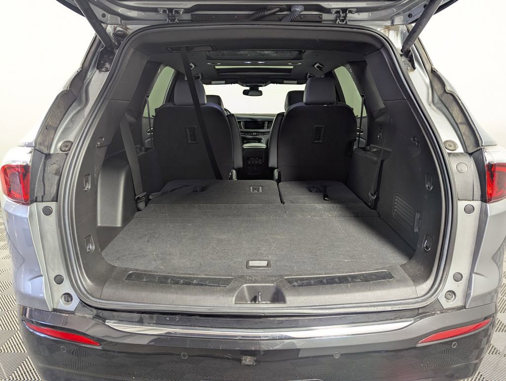 Used 2023 Buick Enclave Essence w/ Experience Buick Package FWD image 24