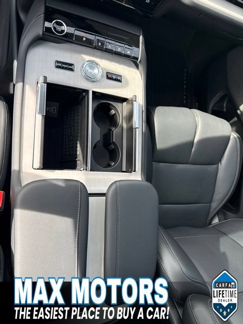 Used 2025 Lincoln Navigator Reserve w/ Jet Appearance Package AWD/4WD image 22