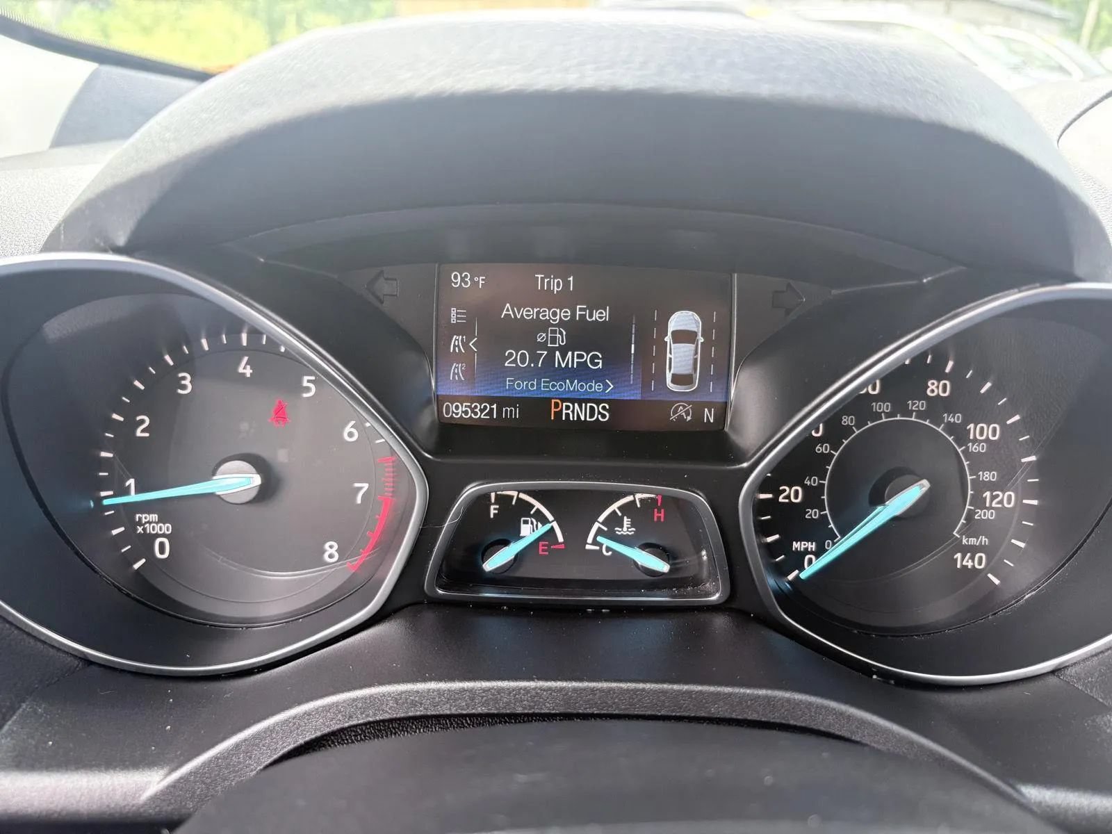 Used 2018 Ford Escape Titanium w/ Ford Safe & Smart Package AWD/4WD image 16