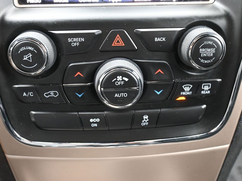 Used 2015 Jeep Grand Cherokee Altitude image 29