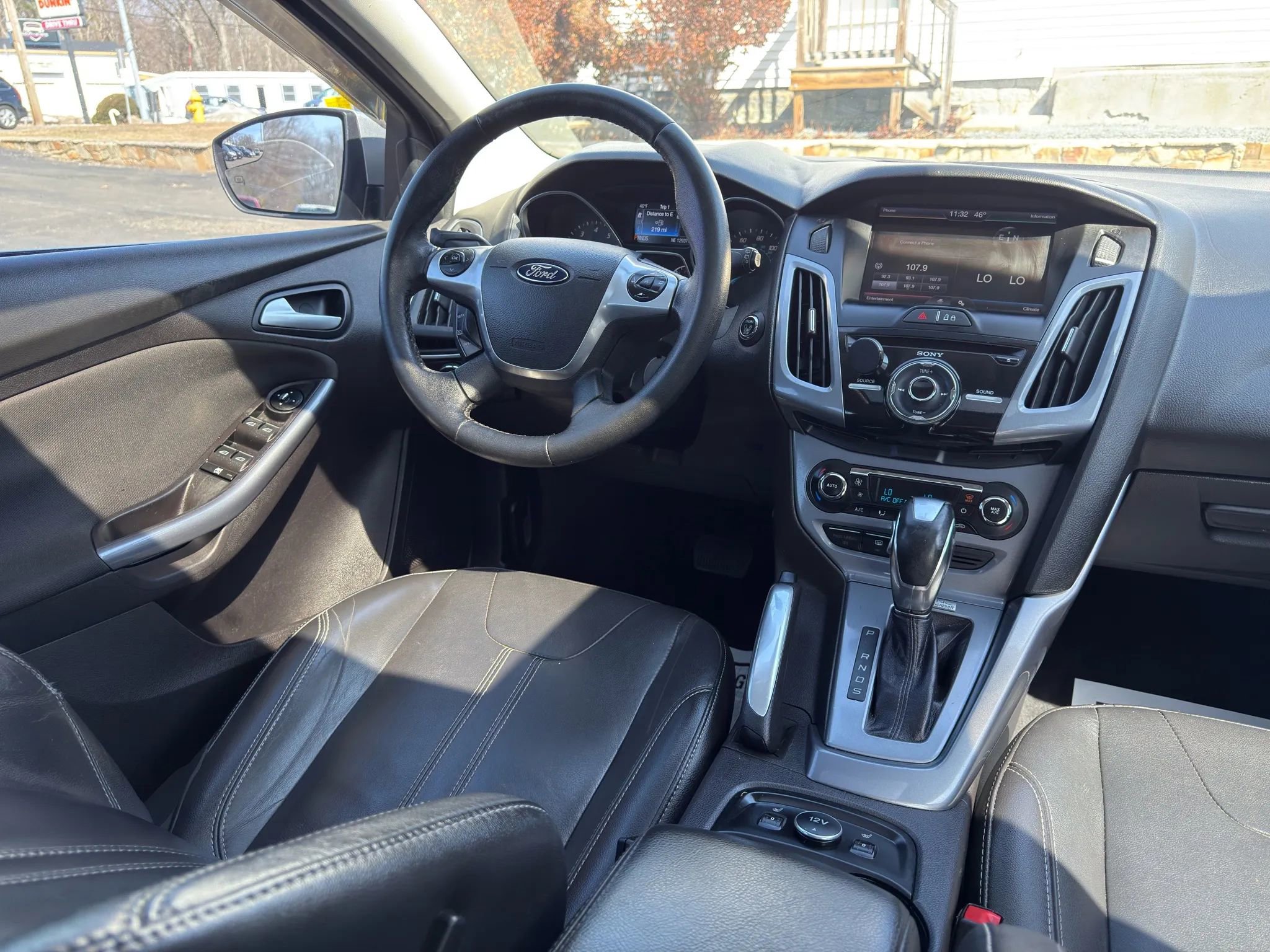 Used 2014 Ford Focus Titanium image 30