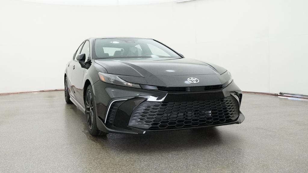 New 2026 Toyota Camry SE FWD image 7