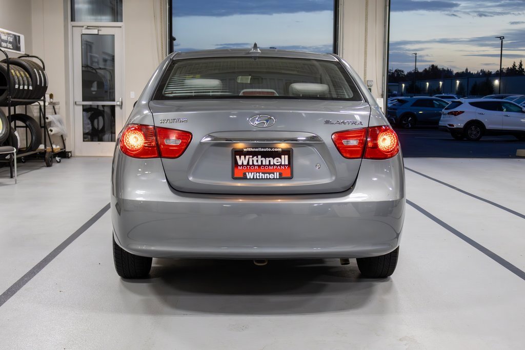 Used 2010 Hyundai Elantra GLS image 8