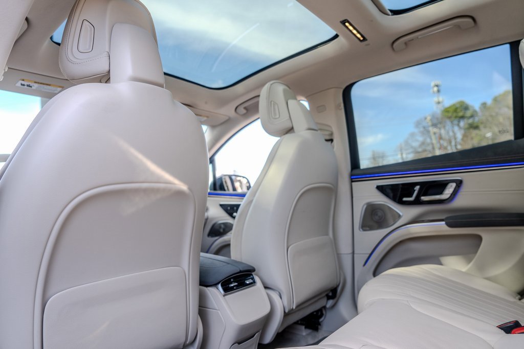 Used 2023 Mercedes-Benz EQS 450+ 4MATIC SUV image 21