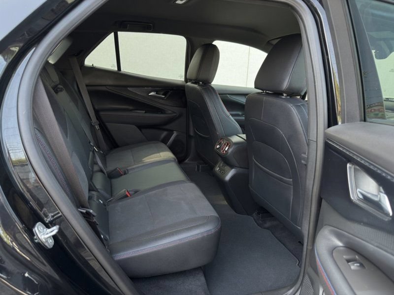 Used 2024 Chevrolet Blazer EV AWD RS image 12