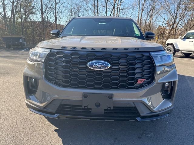 New 2026 Ford Explorer ST w/ Sun And Sound Package image 8